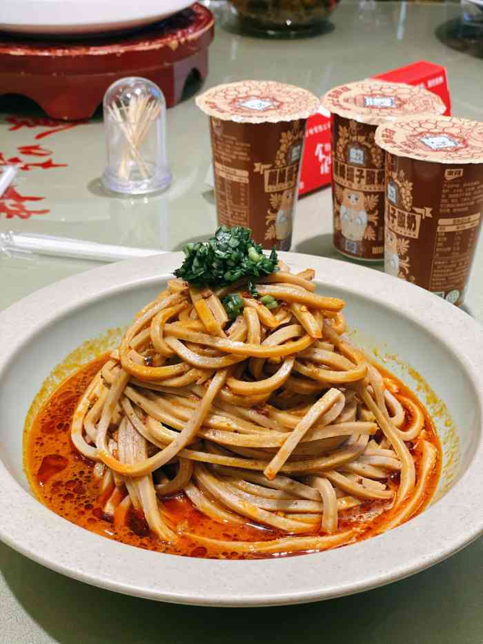 食味楼(凤凰街五店)-"「特色酱骨头」特色菜,肉很有味道,也不老.