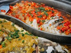 -阿瓦山寨·湘菜现炒·剁椒鱼头王(咸阳总店)