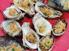 蒜蓉生蚝-小辣妹川味海鲜加工店(第一市场椰风巷店)