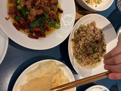 -一坐一忘云南菜(嘉里中心店)