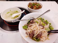 沙茶牛肉捞河粉-有章牛杂(石厦店)