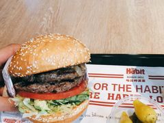 -The Habit Burger Grill 哈比特汉堡(复兴soho店)