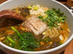 -SHAN山(前滩太古里店)