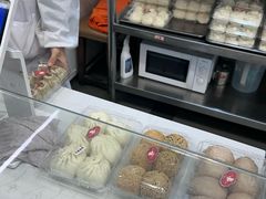 -白玉兰食品(中山公园龙之梦店)