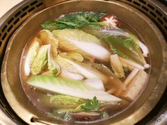 -余欢领鲜火锅(新街口店)