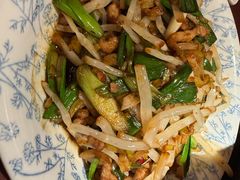 -魏铭鱼头捞饭(晋阳路店)