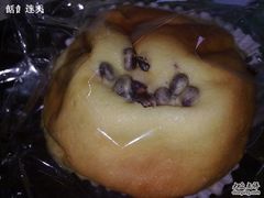 红豆口味的-可稵咖啡面包蛋糕(休斯顿店)
