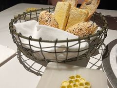 -Mogul Eatery·大亨餐酒馆