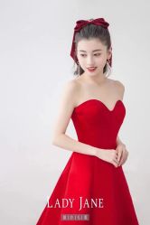 点击看大图 -Lady Jane高端婚纱礼服馆
