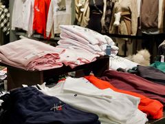 -Hollister(天环广场店)