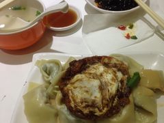 老妈馄饨-老妈手工馄饨本帮浇头面(国权路店)