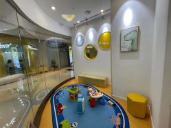 -爱玩爱游亲子母婴(旭辉广场店)