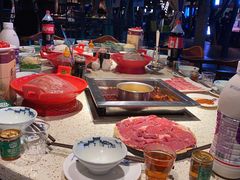 -二荆条·蜀鲜汇城市森林火锅