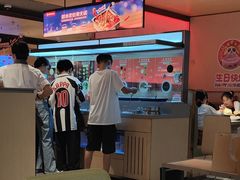 -海底捞火锅(宝龙广场夜宵主题店)
