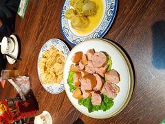 -老北京胡同味道二荤铺(酒仙桥店)