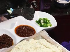 -95号酱骨·一块豆腐(展春园西路店)