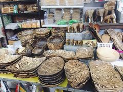 -瓦洛洛传统市场