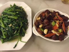 -嘉丰湘菜馆(芳群园店)