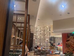 -松咖啡自助餐厅·松北香格里拉