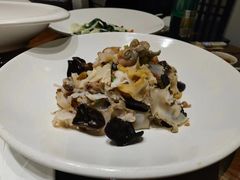 -品味居·首店·大连鲜活海鲜大连菜(东港店)