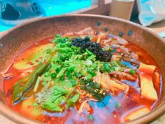 -成都你六姐·牛肉冒菜(上海环宇荟店)