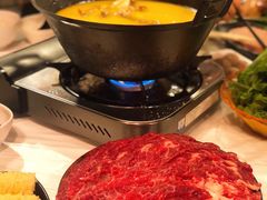 -鲜入围煮花胶鸡海鲜火锅