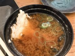 -元祖ぶっち切り寿司 魚心(三宫店)