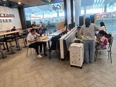 -麦当劳(宁波火车高铁站店)