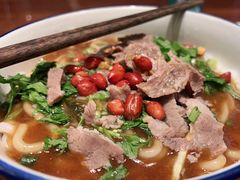 抱罗粉腌-龙泉人椰子鸡·糟粕醋·地标海南菜(龙昆南店)