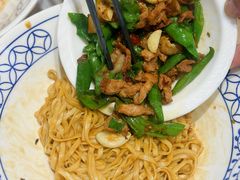 -李与白包子铺(桐梓林店)