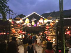 -河内西湖莲花自助餐厅