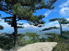 -罗田薄刀峰风景区