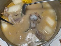 -肥仔文澳门猪骨煲(南京西路店)