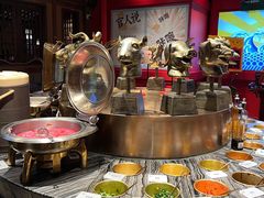 -新哥老官·畅吃123·美蛙世界(苏宁广场店)