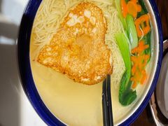 -丽华园·武汉地标楚菜餐厅(青山江滩店)