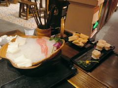 -吼堂老火锅(武汉 天地壹方南馆店)