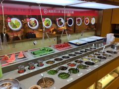 自助调料区-海底捞火锅(漫乐城夜宵主题店)