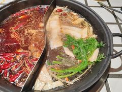 -贰回巷火锅馆(钟楼店)