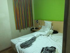 -7天酒店·广州天河公园地铁站店