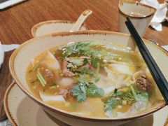 -石梅湾威斯汀度假酒店-品味餐厅·川湘菜·海鲜风味火锅·手工面食·万州烤鱼·口味牛蛙·小龙虾