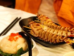 -鲜入围煮花胶鸡海鲜火锅