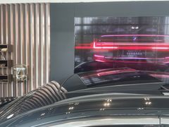 -北京宝诚宝马4S店