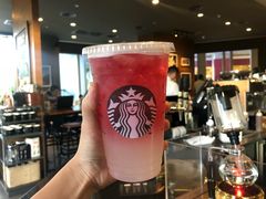 -星巴克臻选(深圳龙华红山天虹店)