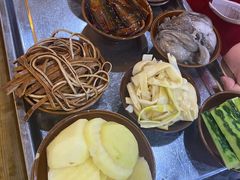 -正南齊北重庆老火锅(光华村直营店)