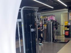 -超鹿运动(五四路恒力城店)