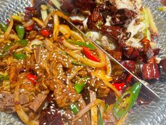 -小鱼小牛(世欧广场店)