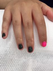 -进巍美甲美睫店