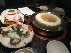 -得意咚瓜·顺德鱼生·冬瓜火锅(深圳首店)