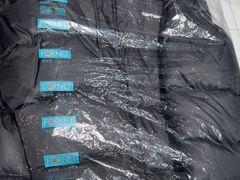 -福奈特洗衣·洗鞋·奢侈品护理 (闵行龙湖天街店)