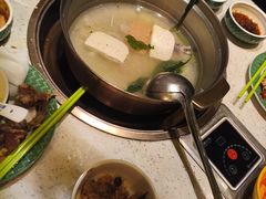 -润园四季椰子鸡火锅(海上世界店)